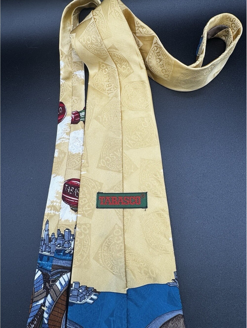 Vintage Tabasco Football Stadium Blimp Tie 100% Silk Novelty Sports Necktie - Picture 6 of 8